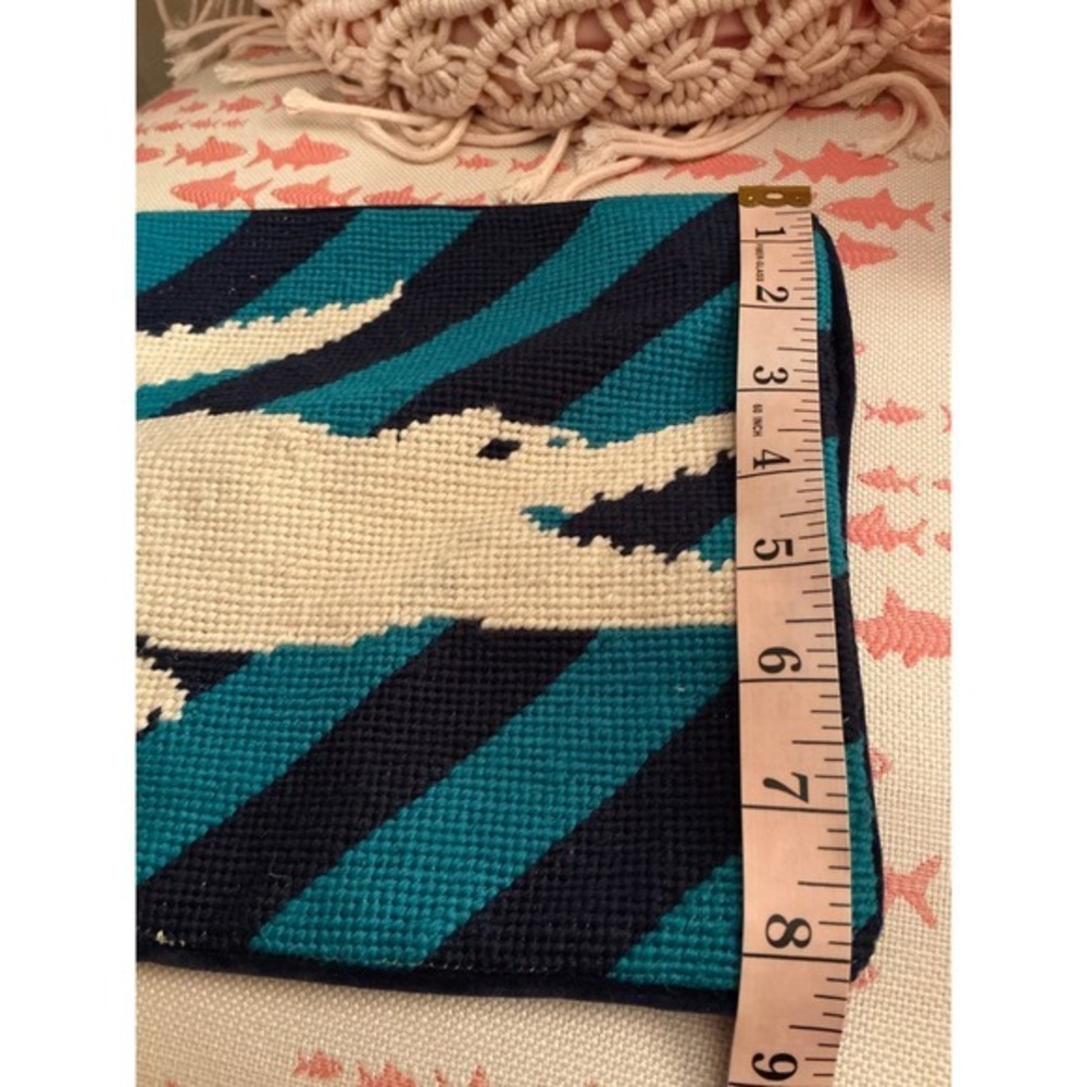 RARE Jonathan Adler WOOL Alligator Needlepoint Pillow Case, Blue 11.5 X8 Vintage - Picture 7 of 9